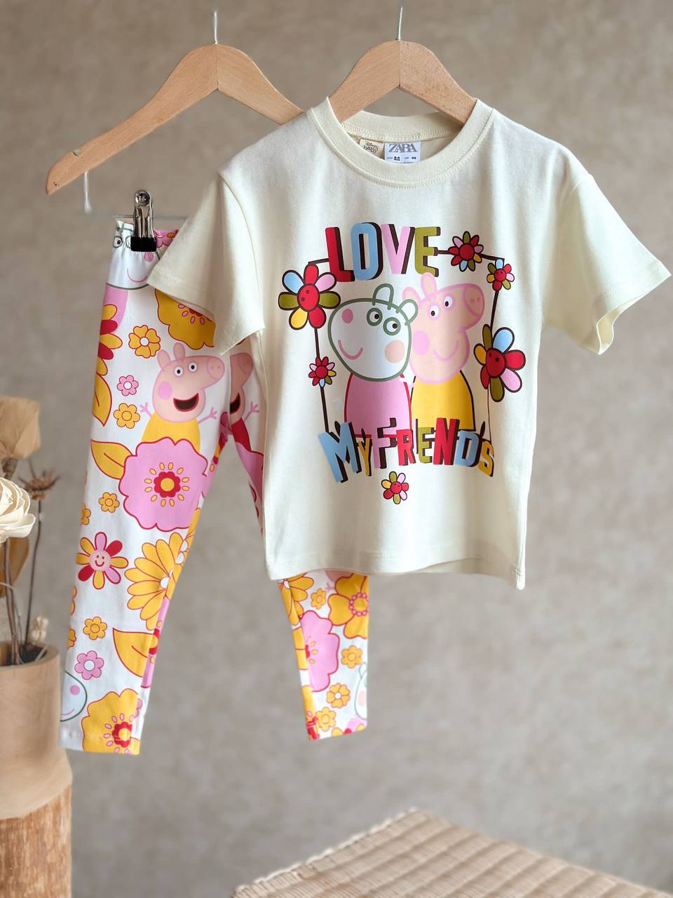 Peppapig çiçekli takım