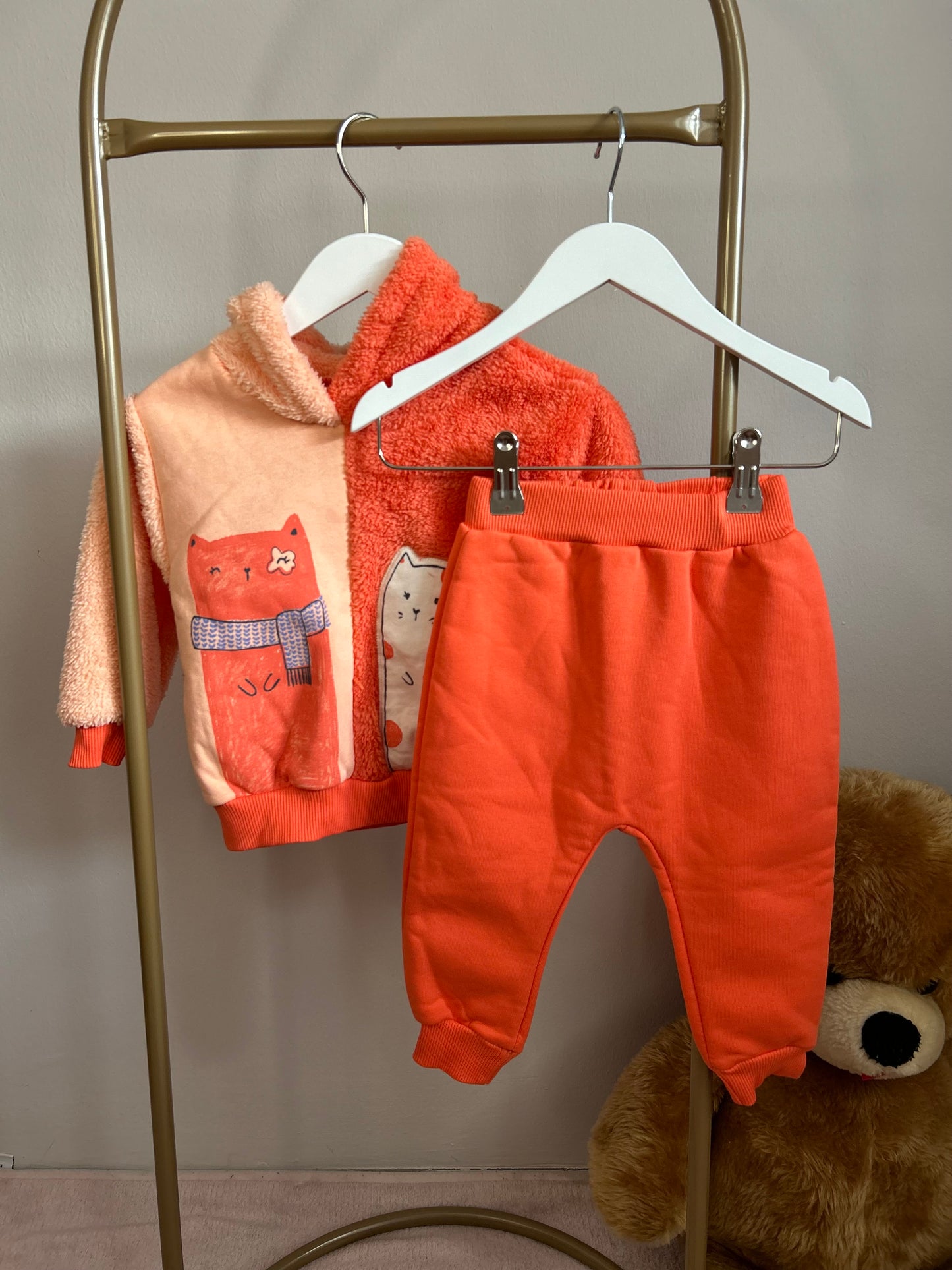 Turuncu peluş kız bebek takım