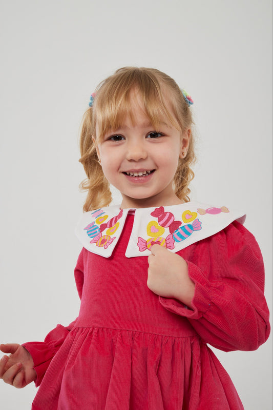 Şeker yakalı kadife elbise