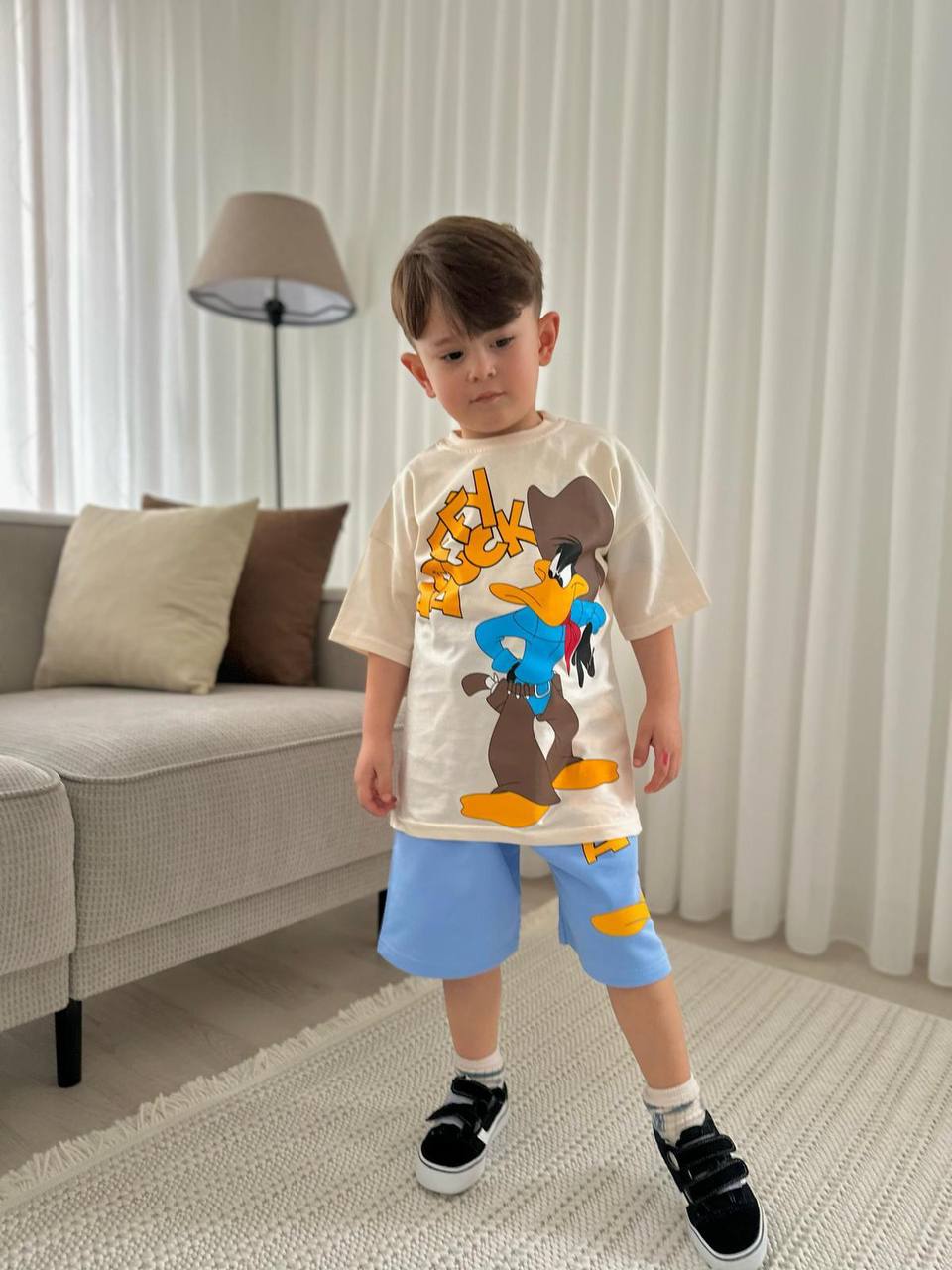 Duffy duck mavi şortlu erkek çocuk takım