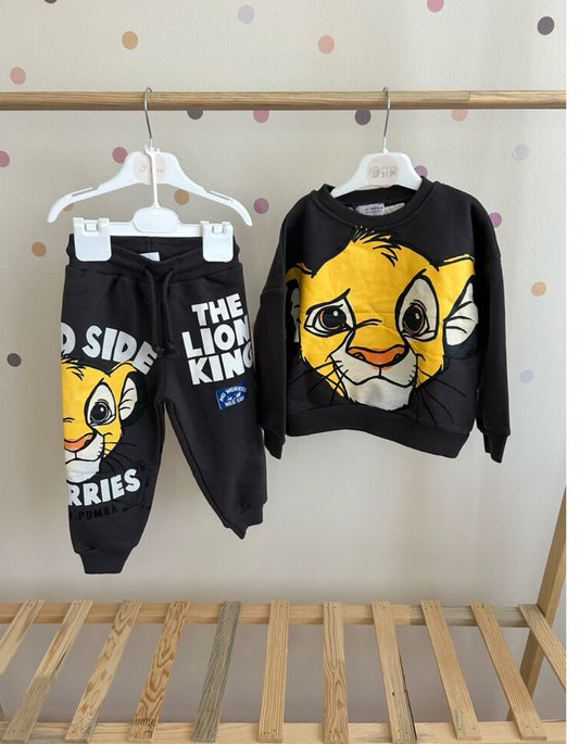 Kink lion füme kabartma baskılı erkek çocuk takım