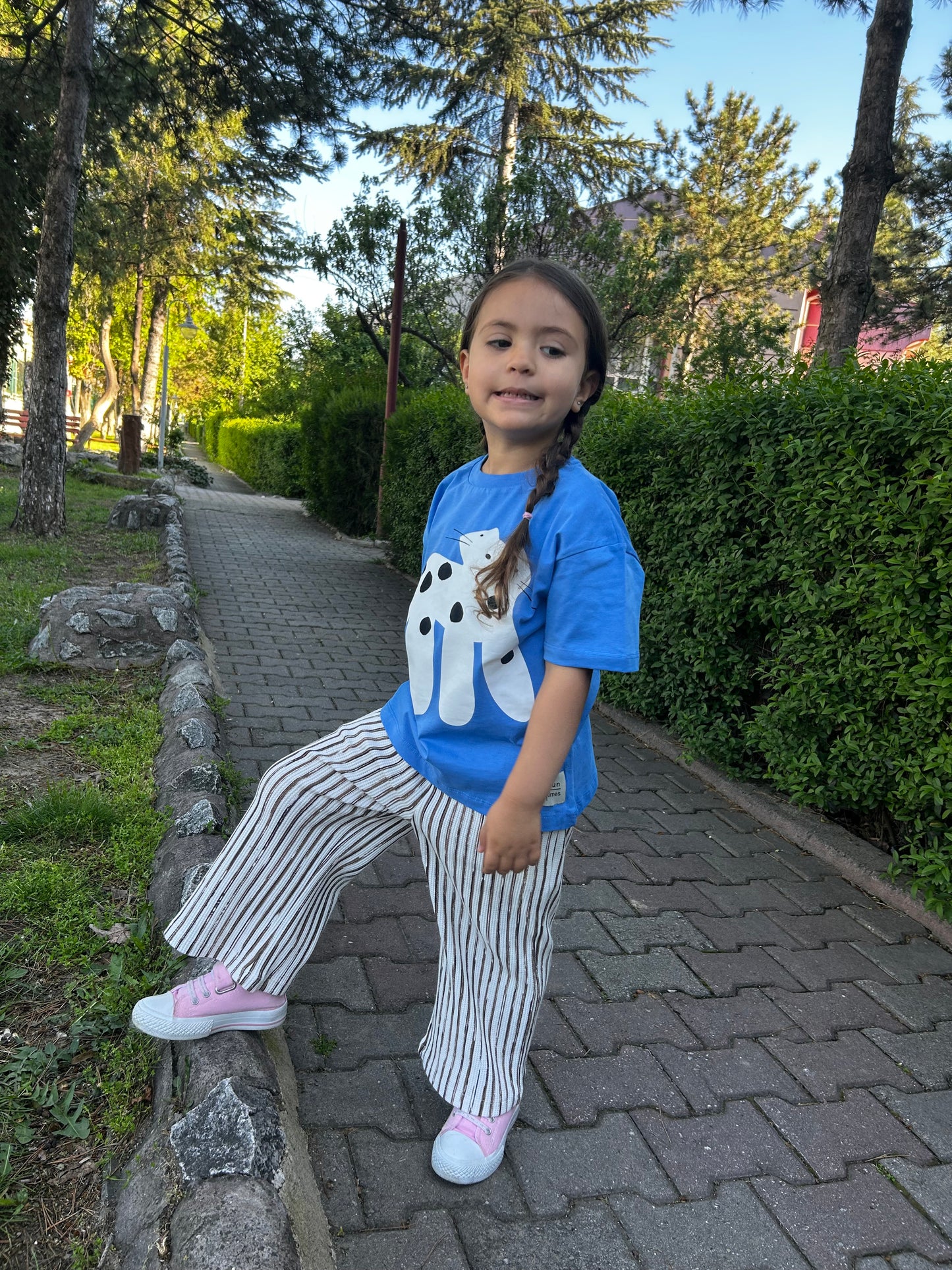 Kedili mavi kız çocuk takım