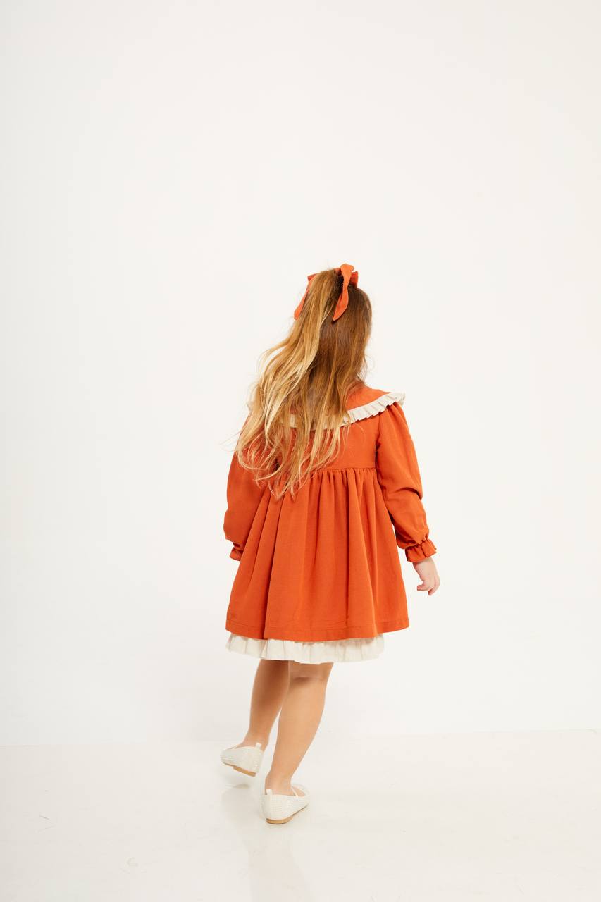 Yaka detay turuncu elbise