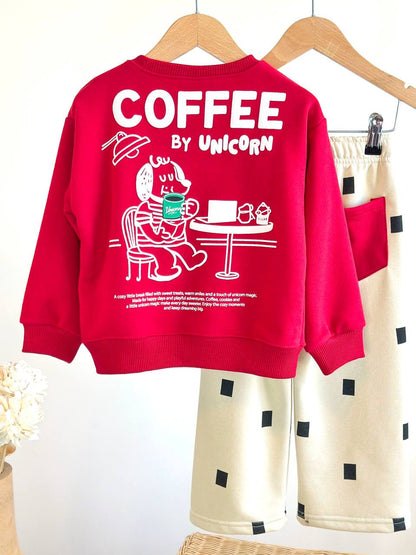 Kırmızı puantiyeli unisex takım