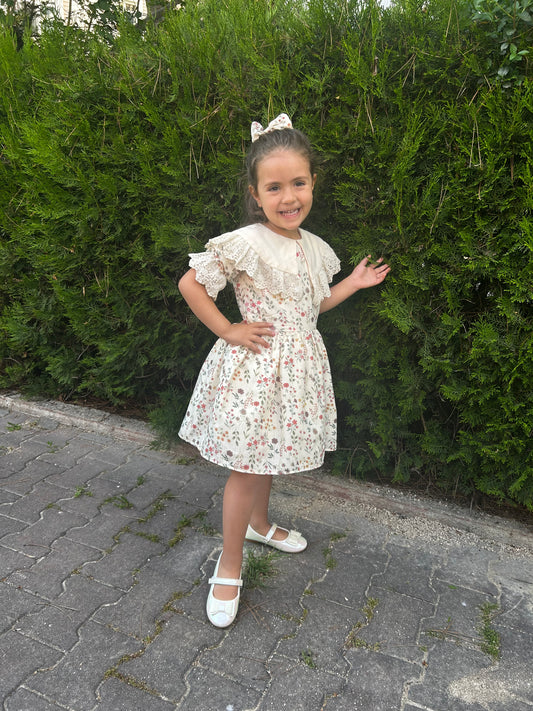 Bahar elbise