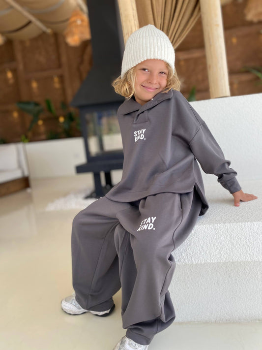 Oysho kumaş yakalı unisex takım