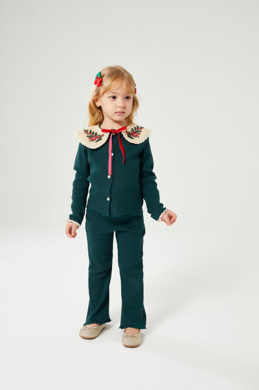 Yaka detaylı yeşil kız çocuk takım